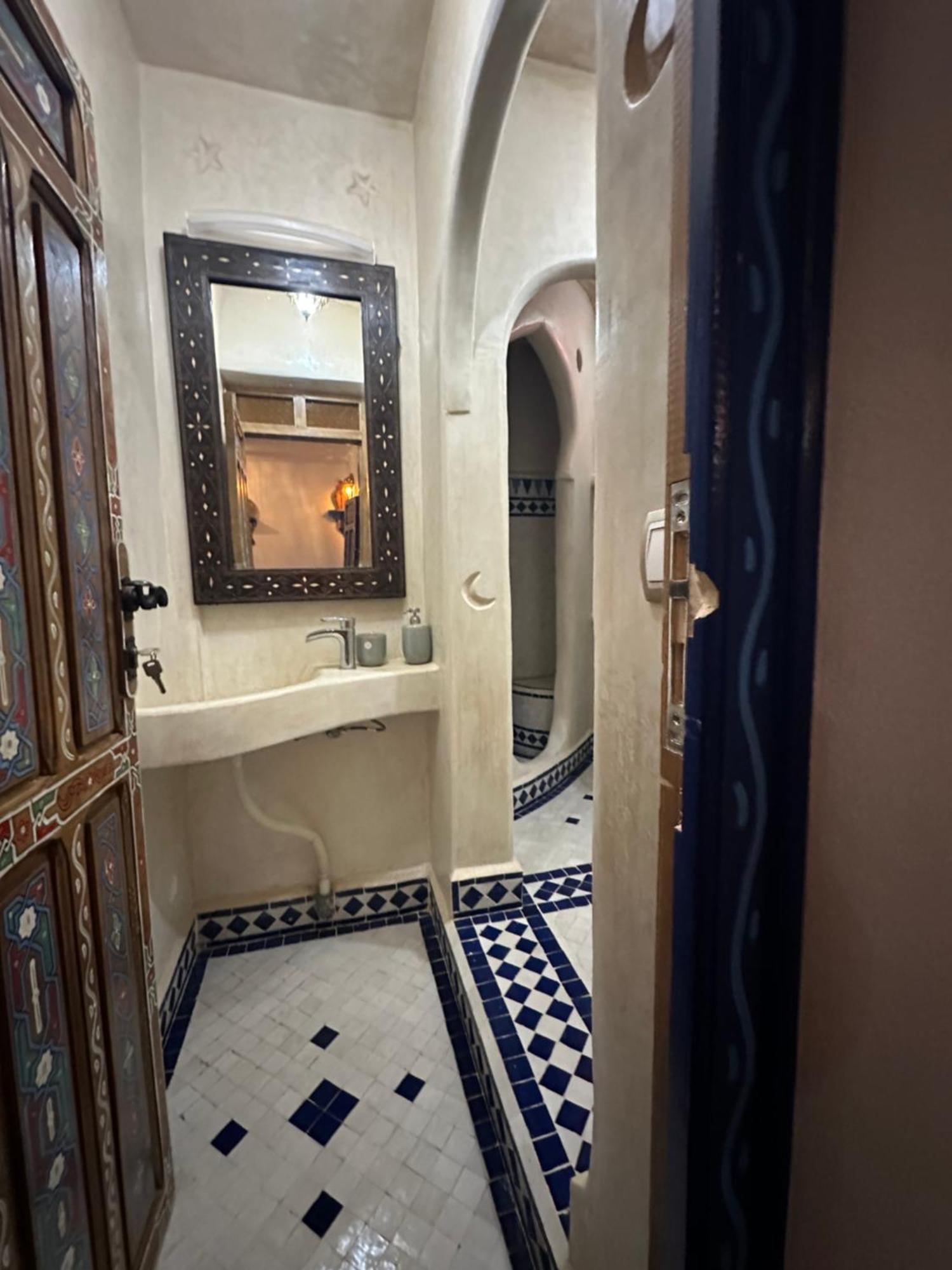Dar Al Mansoura Riad Chefchaouen Szoba fotó